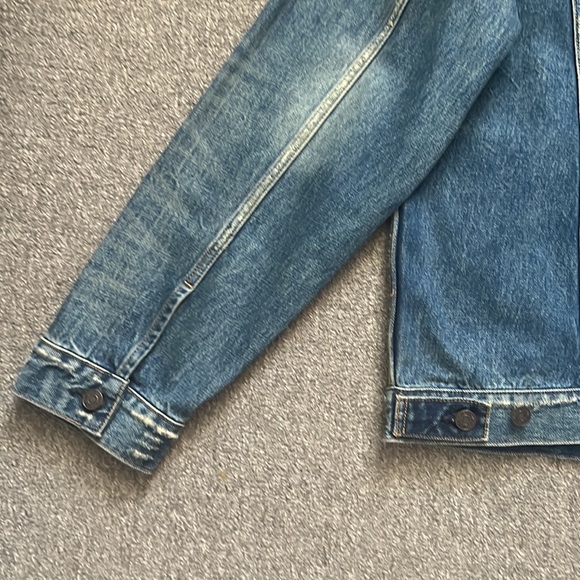 NWOT GAP 1969 Mens Denim Jacket Distressed Indigo Size XL - Picture 14 of 15